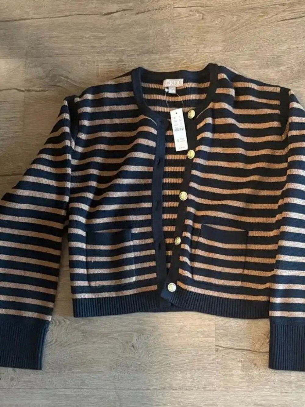 NWT $138 J. Crew Emilie Sweater Jacket - Sz M - Picture 3 of 5